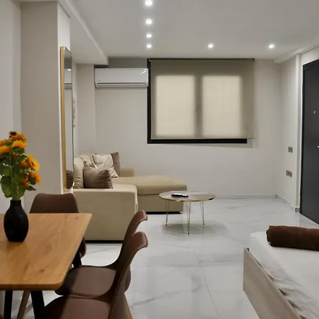 Thevacationers 1, New Skg Downtown Apartment *